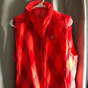 Nike golf winter vest